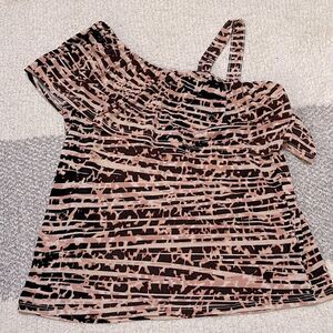 NWOT- Willow Drive - M